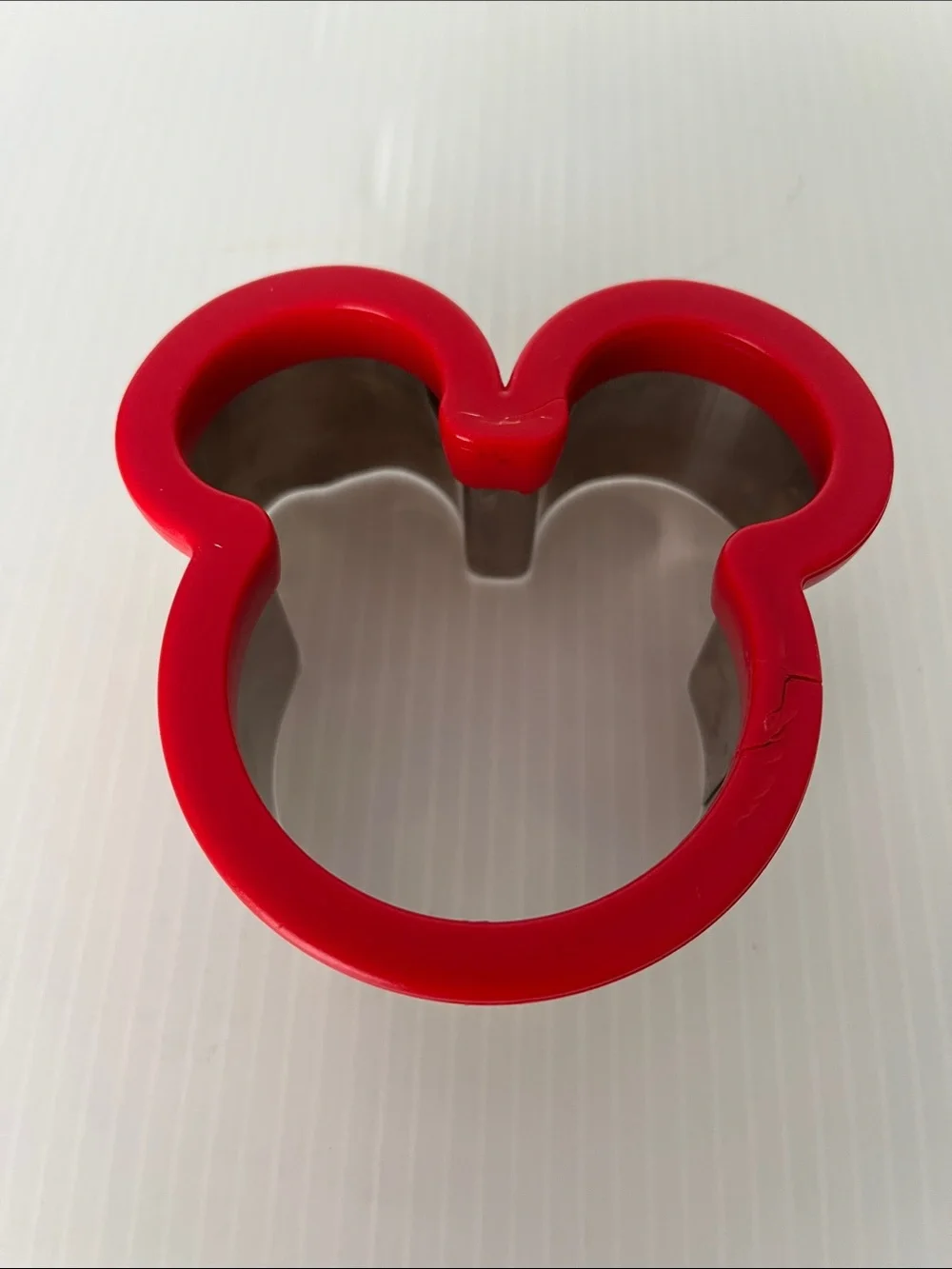 Disney’s Mickey Mouse Sandwich & Cookie Cutter